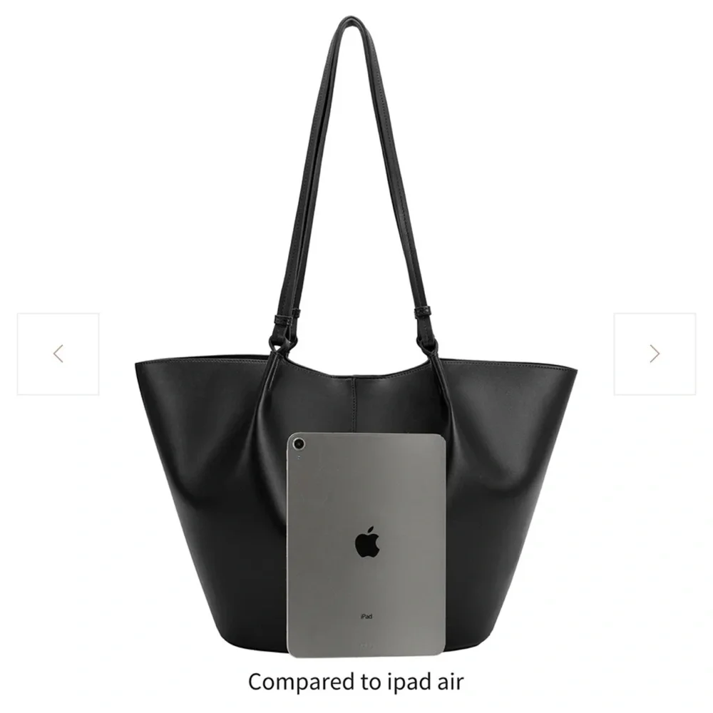 Melie Bianco Black Tote with Relaxed Structure - Picture 3 of 9